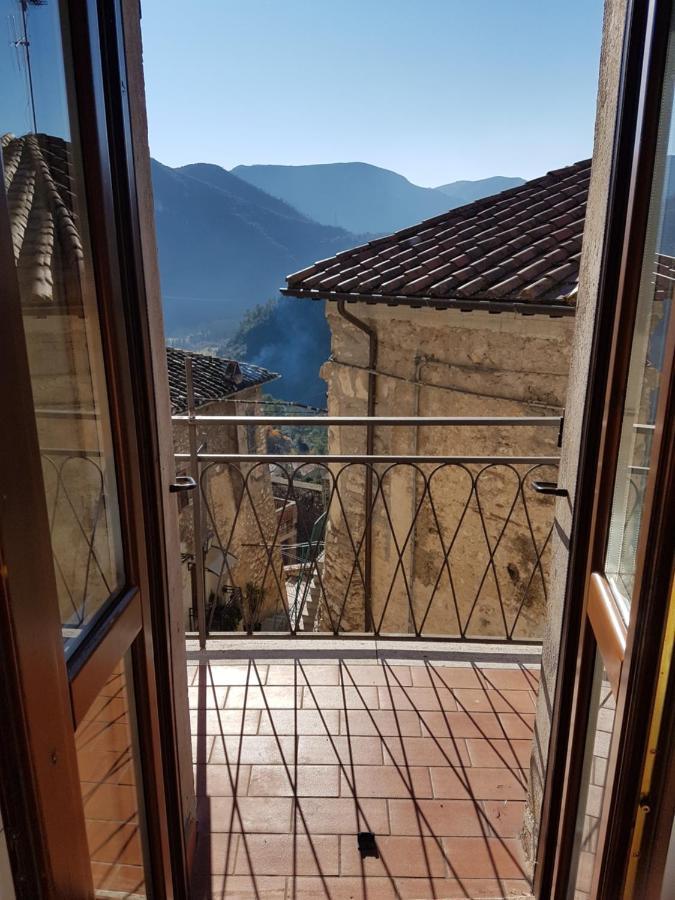 Borgo Nel Tempo Apartment Collestatte Exterior photo